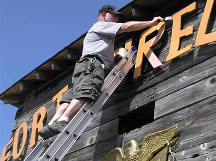 sign painting photo